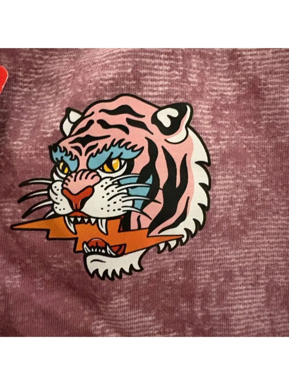 Reddy Mauve Dog T-Shirt Tiger Design Size Medium 16-18 inch D-Ring Portal NEW